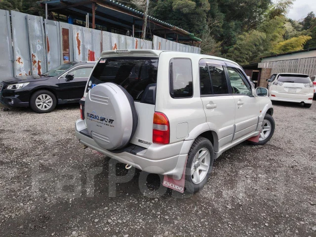 Suzuki Escudo. TL52W, J20A ����