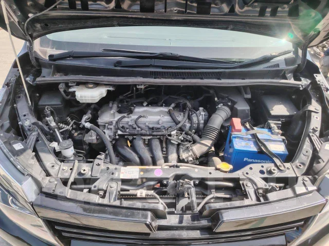 Toyota Voxy. ZRR75G, 2ZRFAE ����