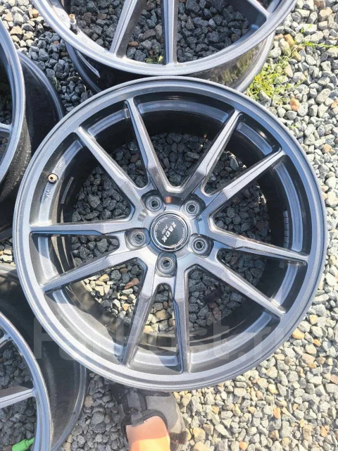 Japan Sanyo Zack JP-520. 8.0x18", 5x114.3, ET40, �� 70���. ����