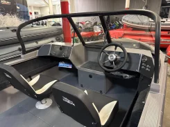 Triera. 2025 ���, ����� 4,6��., ��������� ��� ��������� ����