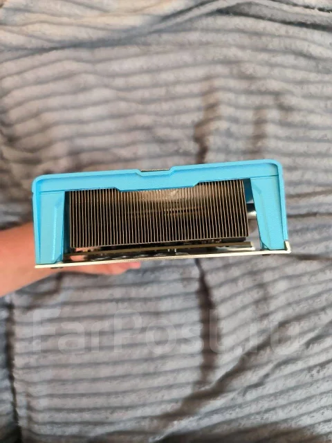 Radeon RX 590 ����