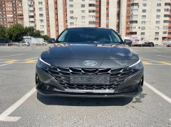 Hyundai Elantra. LBECNAFD0MZ115417 ����