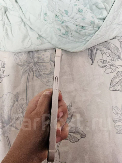 Apple iPhone 13. �/�, 512 ��, �����, NFC ����