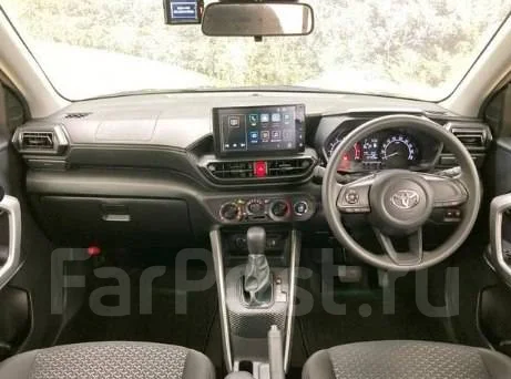 Toyota Raize. ��������, 4wd, 1.0 (98��.�.), ������, 11 000����. ��. ��� ����� �� ������������ ����