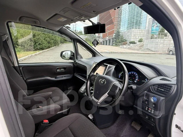 Toyota Voxy. �������, ��������, 1.8, ������, 138 000����. �� ����