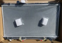 �������� Toyota Mark II / Cresta / Chaser GX100 1GFE 16400-70570 16400-70570 ����