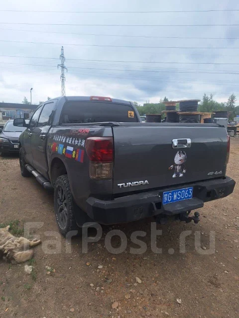 Toyota Tundra ����