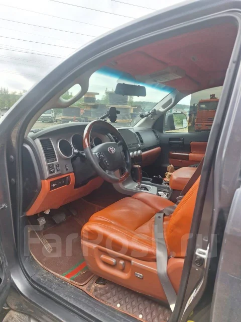 Toyota Tundra ����
