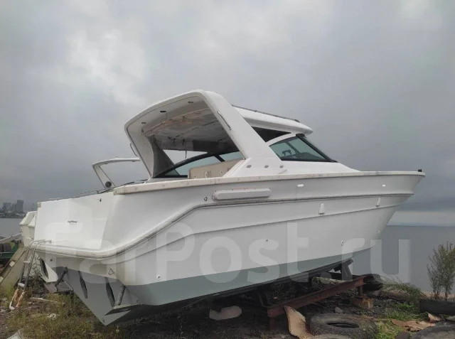 Searay. 2000 ���, ����� 10��., ��������� ������������, 500��.�., ������ ����