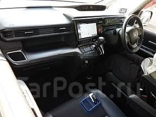 Honda Stepwgn. ��������, 4wd, 1.5 (110��.�.), ������, 60 000����. �� ����