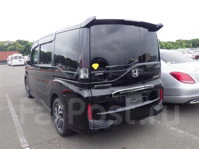 Honda Stepwgn. ��������, 4wd, 1.5 (110��.�.), ������, 60 000����. �� ����