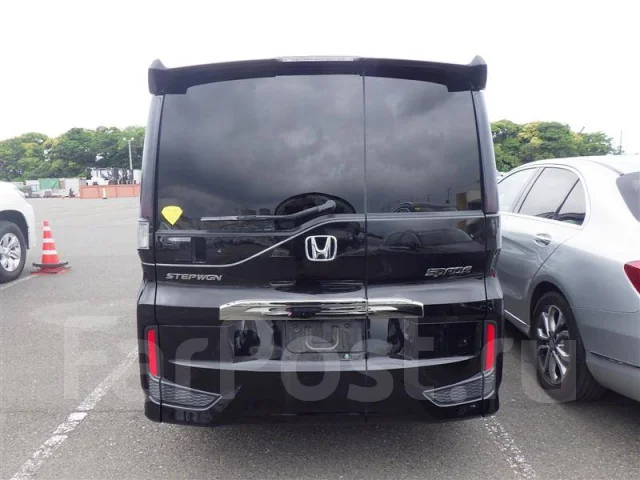 Honda Stepwgn. ��������, 4wd, 1.5 (110��.�.), ������, 60 000����. �� ����