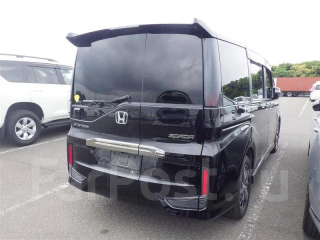 Honda Stepwgn. ��������, 4wd, 1.5 (110��.�.), ������, 60 000����. �� ����