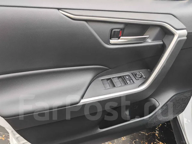 Toyota RAV4. �������, ��������, 2.0 (171��.�.), ������, 46 000����. ��, �/� ����