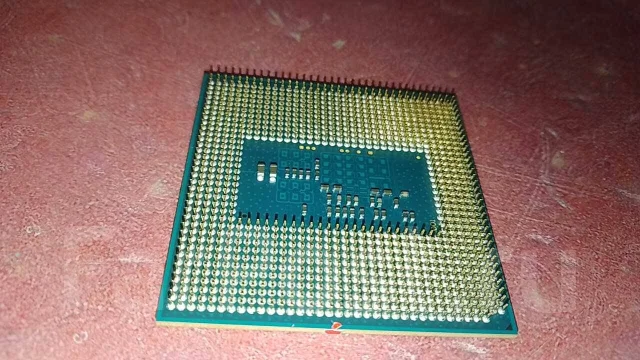 Intel Pentium 3550M ����