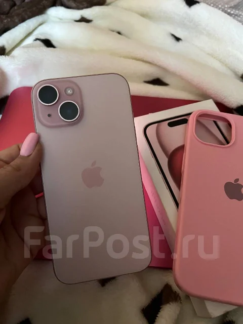 Apple iPhone 15. �/�, 256 ��, �������, Dual-SIM ����