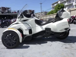 BRP Can-Am Spyder RT-S