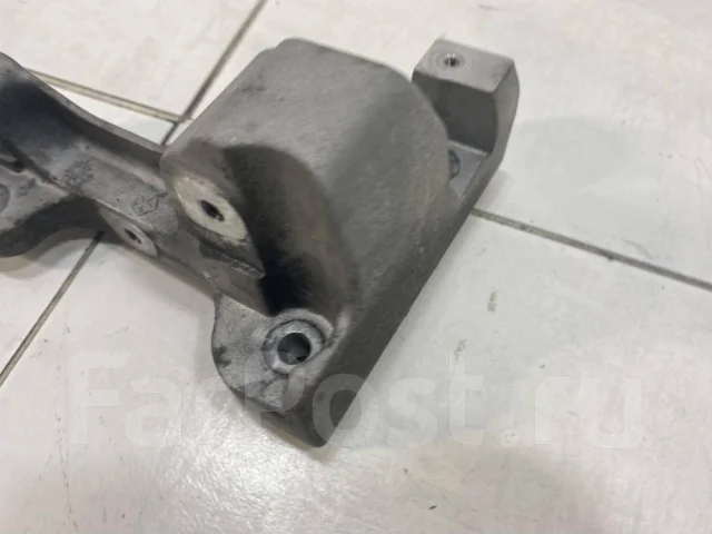 ��������� ��������� Jeep Cherokee KL [52123798AA] 52123798AA ����