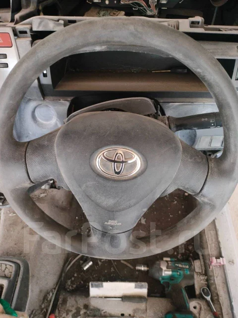 Toyota Ractis. 1NZ ����