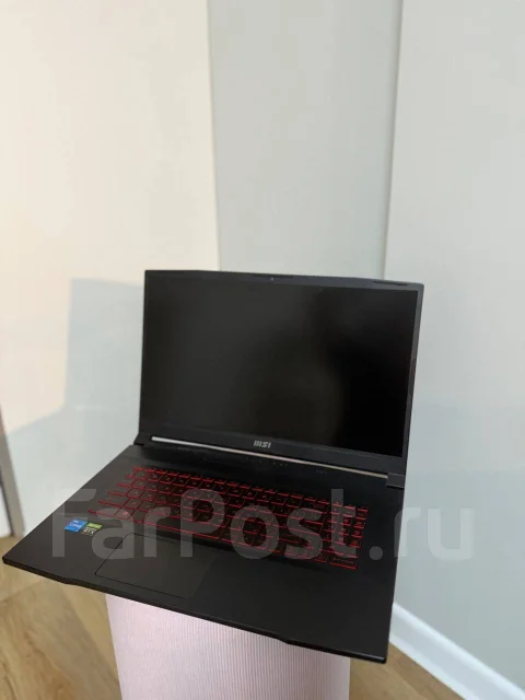 MSI Katana GF76 11UC. 17.3", ��� 8 ��, WiFi: 1, Bluetooth: 1 ����