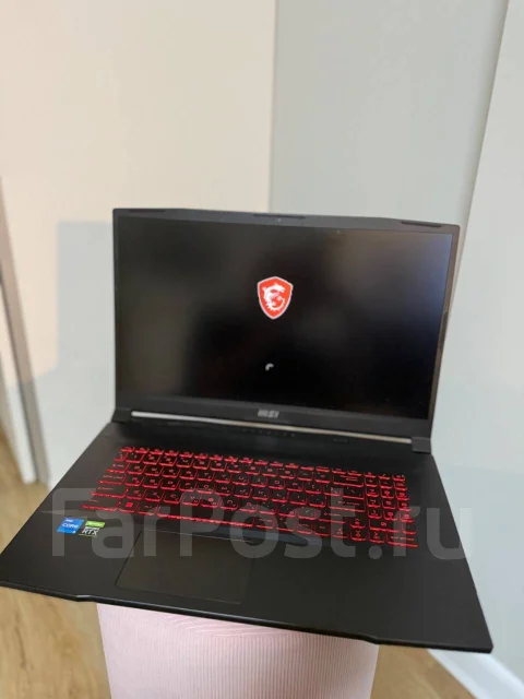 MSI Katana GF76 11UC. 17.3", ��� 8 ��, WiFi: 1, Bluetooth: 1 ����