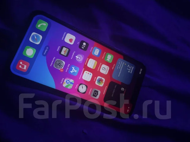 Apple iPhone 11. �/�, 64 ��, ����������, 3G, 4G LTE ����