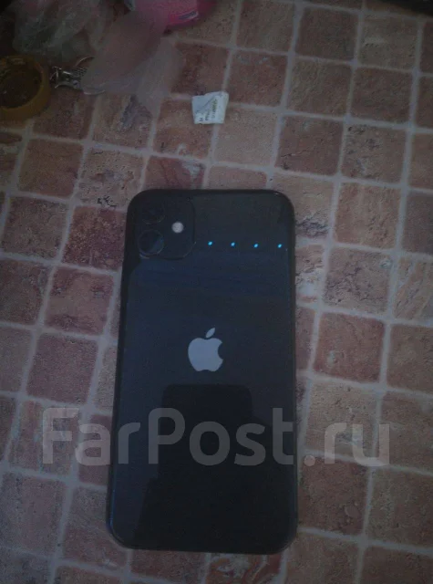 Apple iPhone 11. �/�, 64 ��, ������, 4G LTE ����
