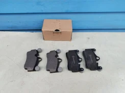 ������� ��� Audi Q7 07-15, VW Touareg 03-10 VAG 7L0698451B 7L0698451B ����