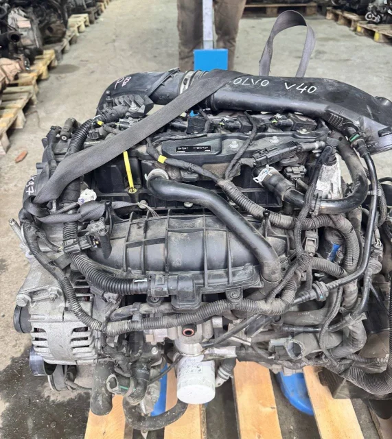 ��������� Volvo V40 S60 1.6 B4164T 36002009 ����
