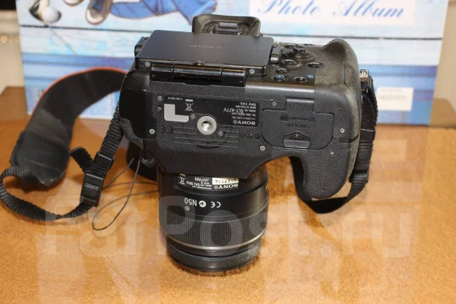 Sony Alpha SLT-A77 Kit. 20 � ����� ��, ���: 3� ����