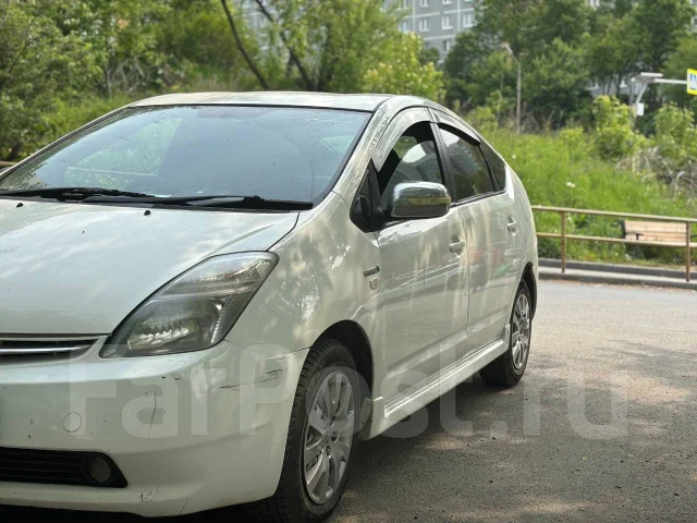 Toyota Prius. �������, ��������, 1.0, ������, 320 000����. �� ����