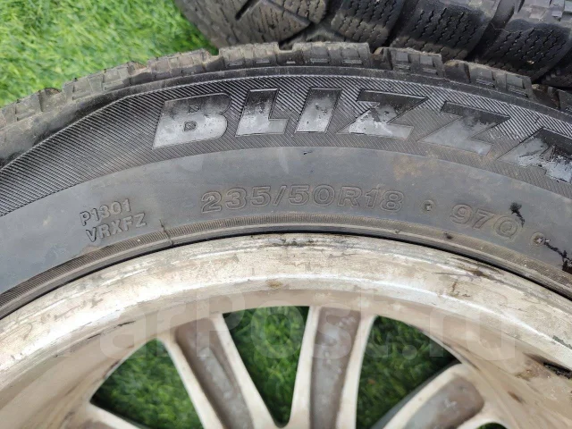 Bridgestone Blizzak VRX. ������, ��� �����, 2014 ���, �/�, ����� 40 %. ���������� (������) ����
