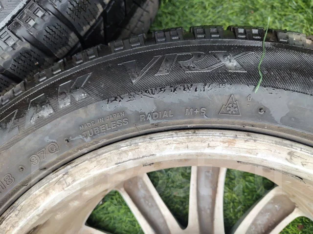Bridgestone Blizzak VRX. ������, ��� �����, 2014 ���, �/�, ����� 40 %. �������� ������ ����