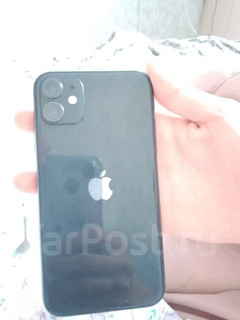 Apple iPhone 11. �/�, 64 ��, ������, 4G LTE ����