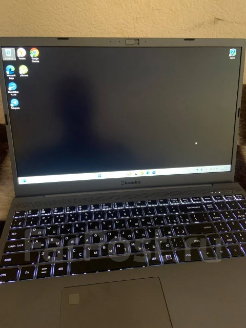 Kvadra NAU LE15T. 15.6", 1,3����, ��� 16 ��, ���� 512���, WiFi: 1, Bluetooth: 1, ����������� �� 10��. ��� ����� �� ������������ ����