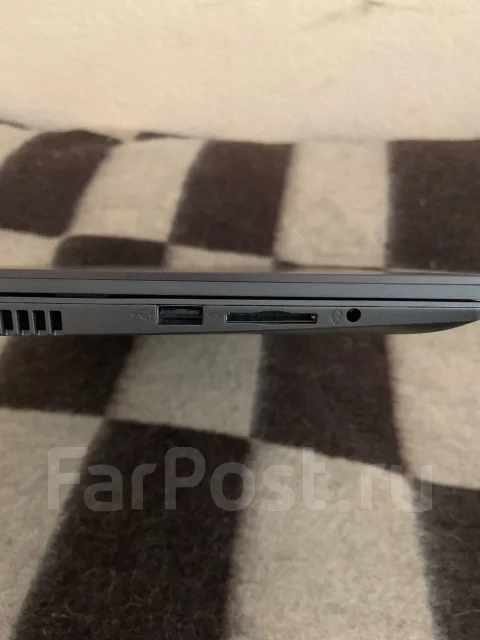 Kvadra NAU LE15T. 15.6", 1,3����, ��� 16 ��, ���� 512���, WiFi: 1, Bluetooth: 1, ����������� �� 10��. ��� ����� �� ������������ ����