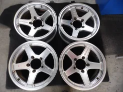 Blows. 7.0x16", 5x139.7, ET5, �� 110,1���. ��� ����� �� ������������ ����