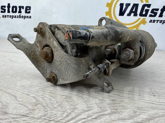 ������� Audi A8 1997 [077911023E] 077911023E ����