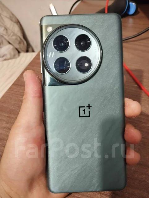 OnePlus 12. �/�, 512 ��, �������, 3G, 4G LTE, 5G, Dual-SIM, ����������, NFC ����