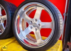 Hyper Forged Wheels. 9.0/10.0x19", 5x120, ET35/13, �� 72,5���. ����