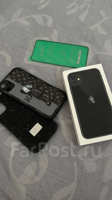 Apple iPhone 11. �/�, 128 ��, ������, 3G, 4G LTE, NFC ����