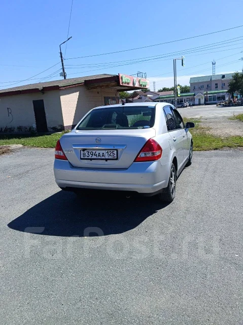Nissan Tiida Latio. ��������, ��������, ������, 245����. �� ����