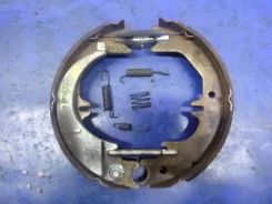 ������� ��������� Toyota Hilux SURF, LAND Cruiser, LAND Cruiser Prado 51847322, ����� ������ PF1243 ����
