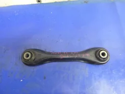���� �������� ���������� Volvo C30 357380272, ����� ������ 30683067 ����