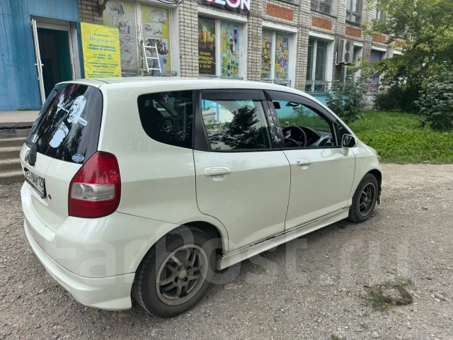 Honda Fit. ��������, ��������, 1.3 (86��.�.), ������, 369 717����. �� ����