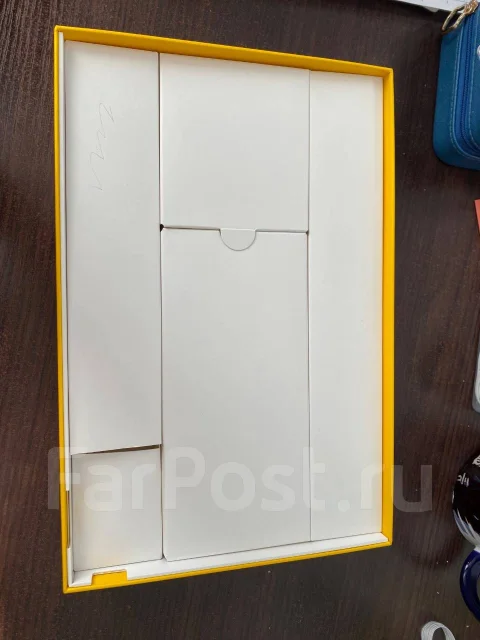 Poco Pad. 12 ������, ������ 256 �� ����