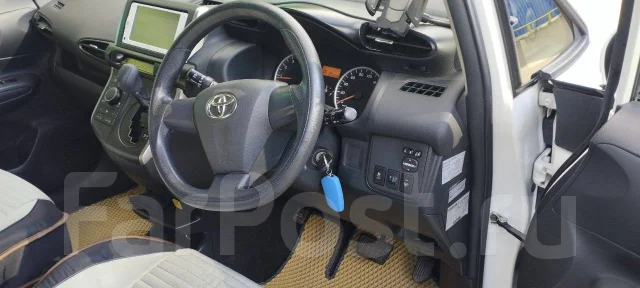 Toyota Wish. ��������, 4wd, 1.0 (133��.�.), ������, 212 000����. �� ����