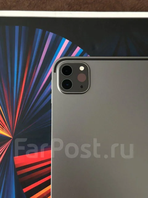 Apple iPad Pro 12.9. 12.9 ������, ������ 2 �� ����