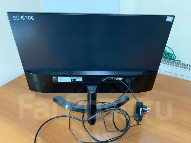 LG. 24", ���������� �� (LCD, LED, QLED) ����