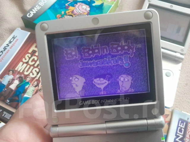 Nintendo Game Boy Advance SP ����